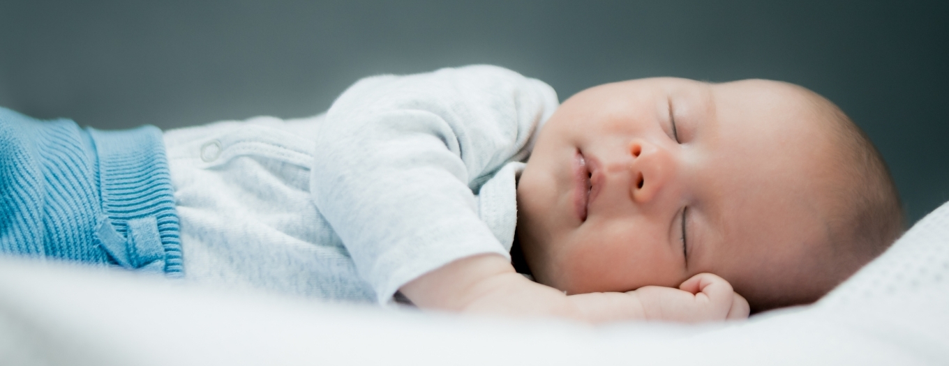 Como Vestir Bebe Para Dormir