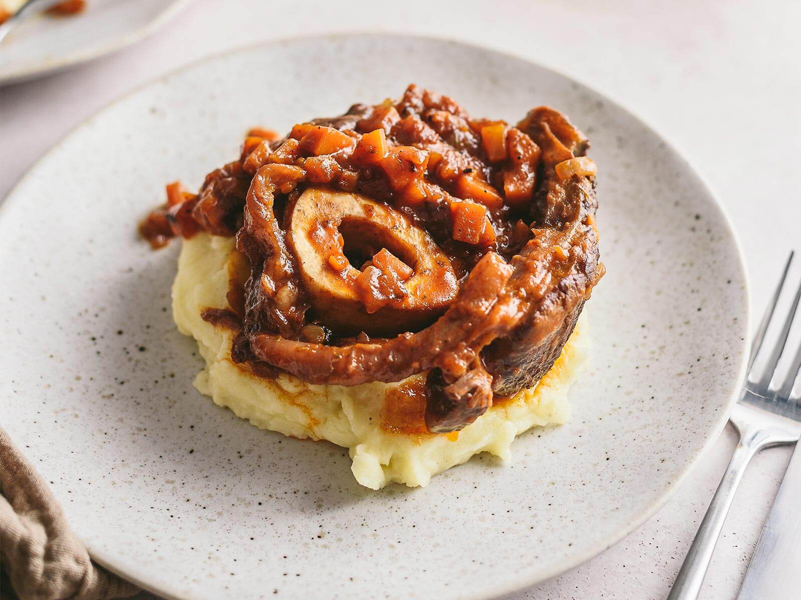 Ossobuco Estufado em Vinho Tinto